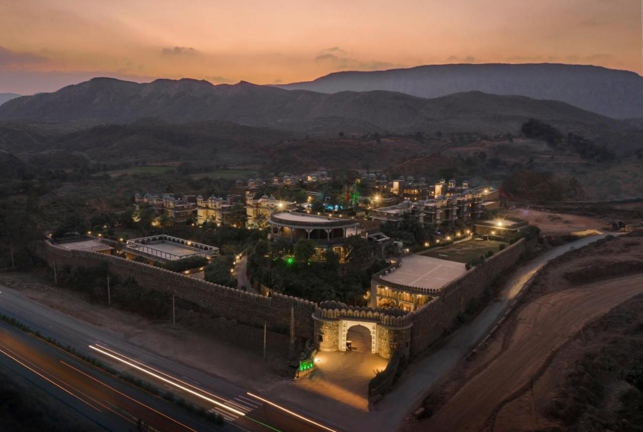 Hotel The Amargarh Udaipur Exterior foto